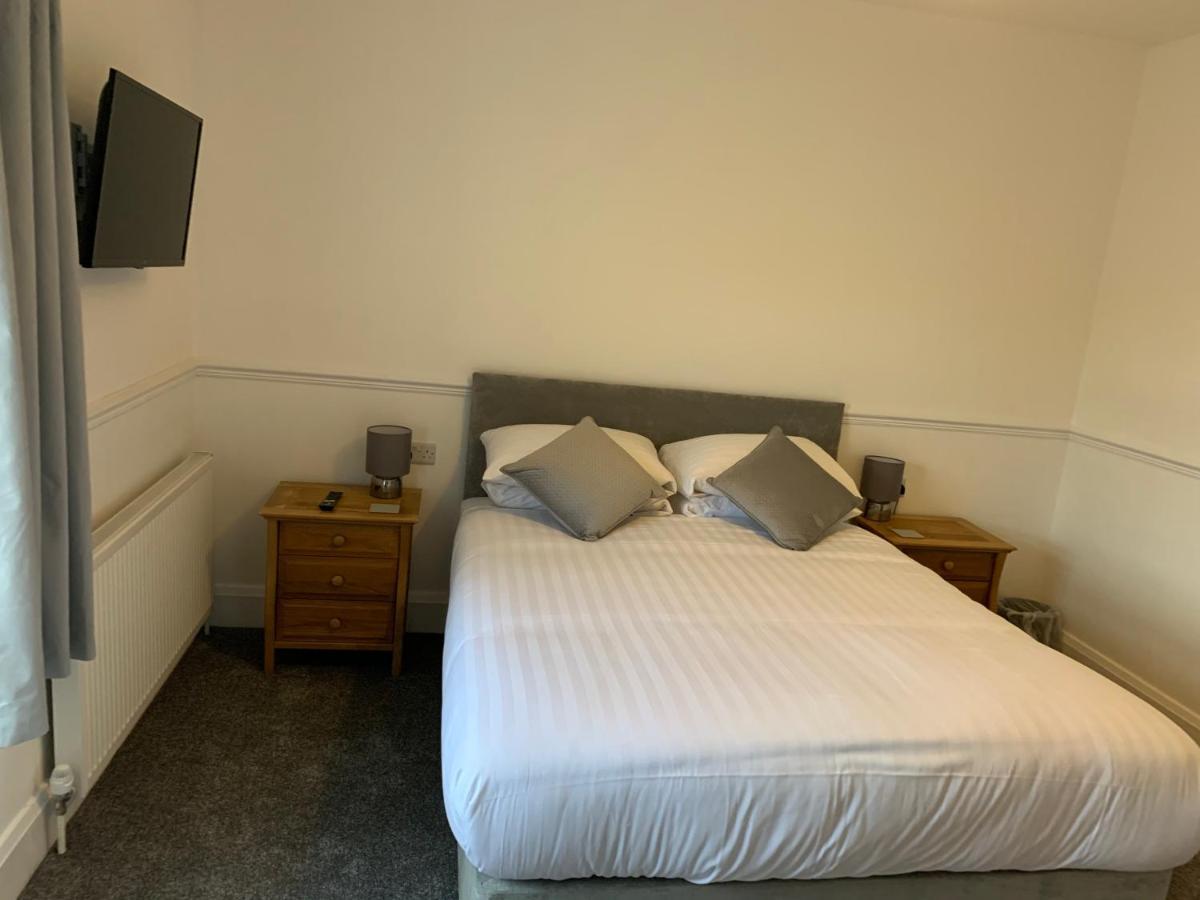 Rooms At The Inn เร็ทฟอร์ด ภายนอก รูปภาพ