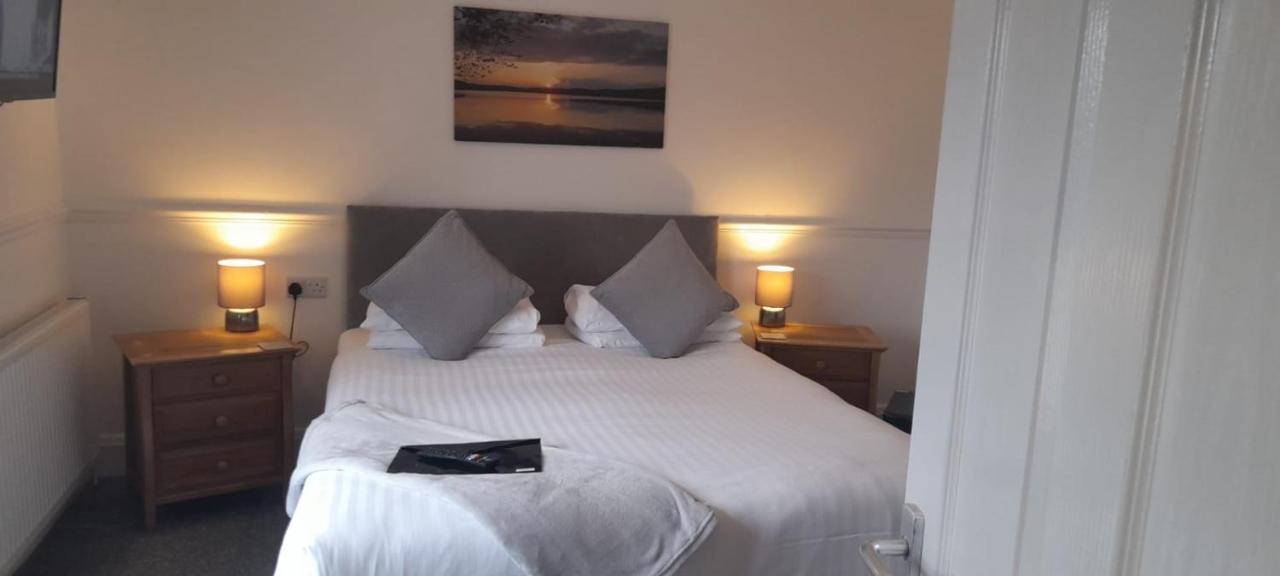 Rooms At The Inn เร็ทฟอร์ด ภายนอก รูปภาพ