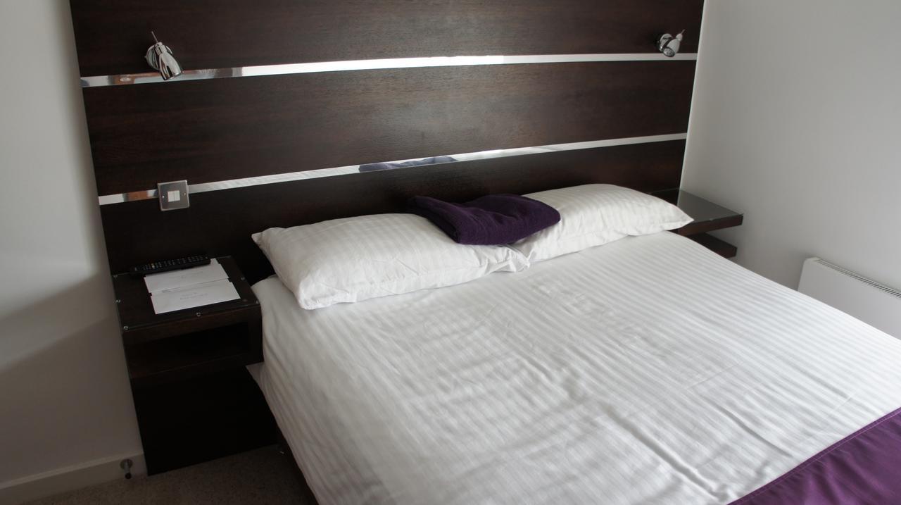 Rooms At The Inn เร็ทฟอร์ด ภายนอก รูปภาพ